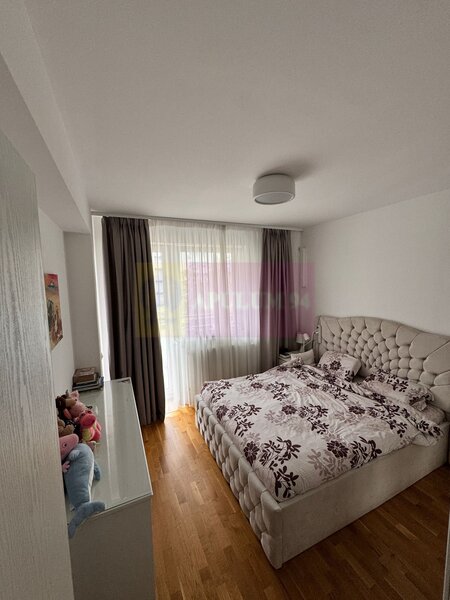 Vanzare apartament de 3 camere la Dristor-Baba Novac, metrou